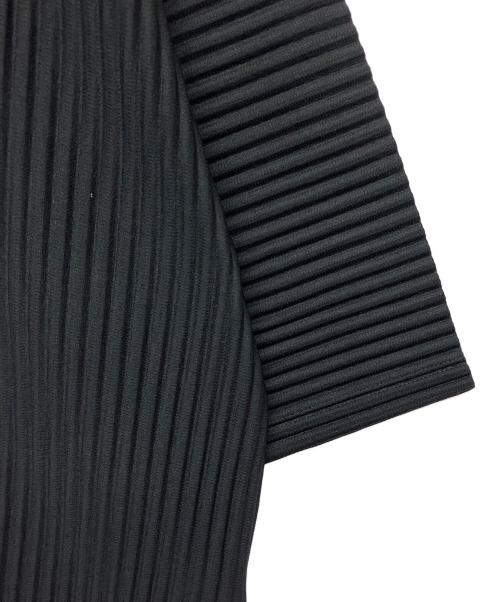 HOMME PLISSE ISSEY MIYAKE（オム プリッセ イッセイ ミヤケ）HOMME PLISSE ISSEY MIYAKE (オム プリッセ イッセイ ミヤケ) HP01JK115　カットソー ブラック サイズ:2の古着・服飾アイテム