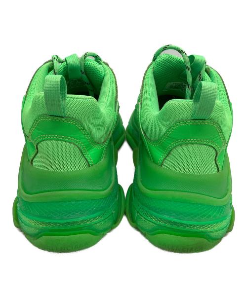 BALENCIAGA（バレンシアガ）BALENCIAGA (バレンシアガ) Triple S CLEAR SOLE　スニーカー グリーン サイズ:42の古着・服飾アイテム