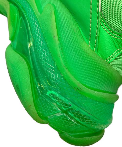 BALENCIAGA（バレンシアガ）BALENCIAGA (バレンシアガ) Triple S CLEAR SOLE　スニーカー グリーン サイズ:42の古着・服飾アイテム