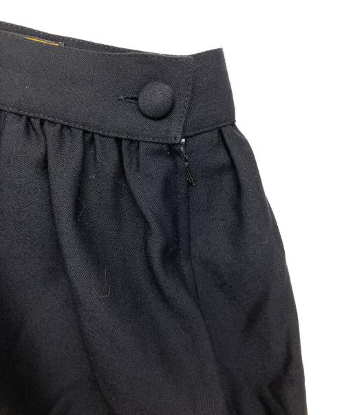 FENDI（フェンディ）FENDI (フェンディ) スカート ブラック サイズ:38の古着・服飾アイテム