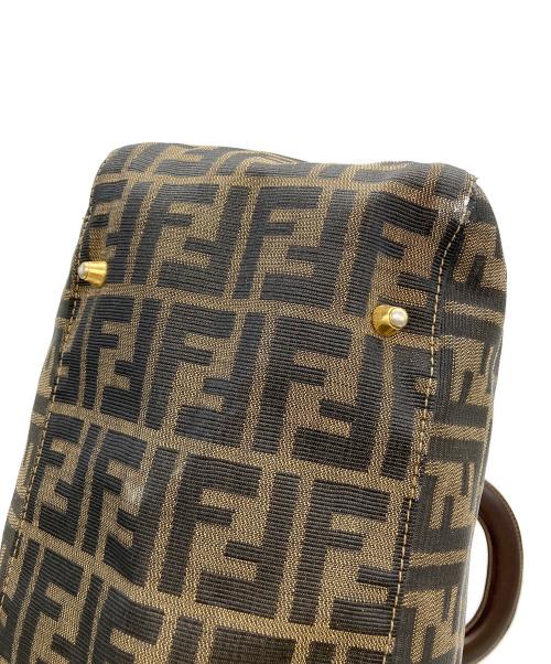 FENDI（フェンディ）FENDI (フェンディ) ズッカ トートバッグ ブラック×ベージュの古着・服飾アイテム