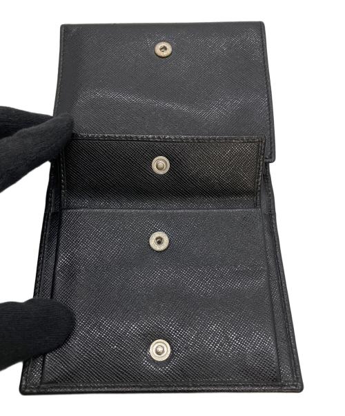 PRADA（プラダ）PRADA (プラダ) 2つ折り財布 ブラックの古着・服飾アイテム