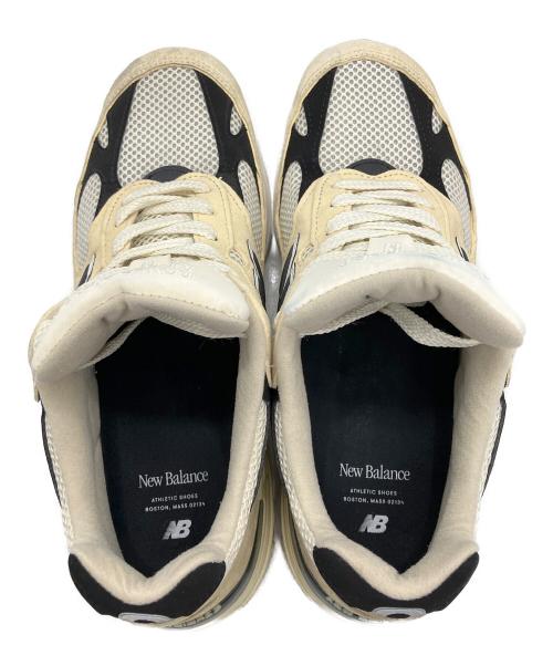 NEW BALANCE（ニューバランス）NEW BALANCE (ニューバランス) U993WS　ローカットスニーカー ベージュ×ブラック サイズ:26.5cmの古着・服飾アイテム