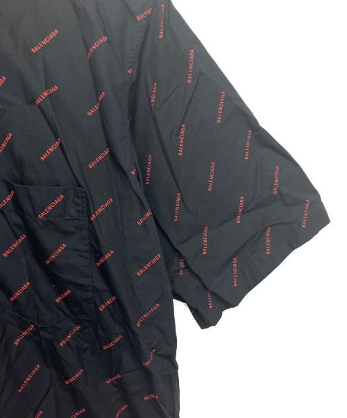 BALENCIAGA（バレンシアガ）BALENCIAGA (バレンシアガ) 534332 TBL96　ボタンダウンシャツ ブラック サイズ:38の古着・服飾アイテム