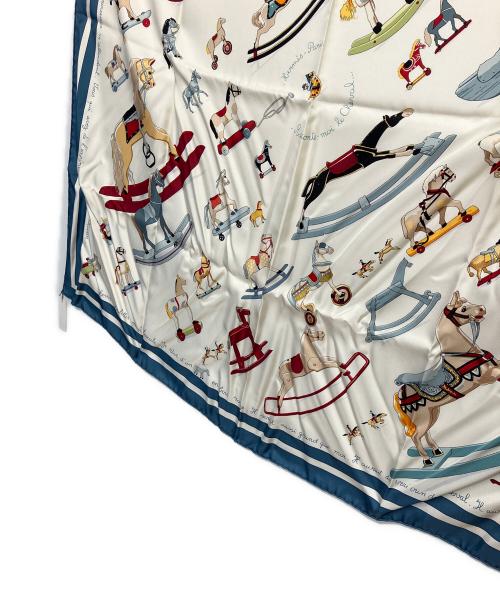 HERMES（エルメス）HERMES (エルメス) カレ90 お馬のお話をして ホワイトの古着・服飾アイテム
