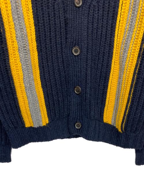 DSQUARED2（ディースクエアード）DSQUARED2 (ディースクエアード) S71HA1112S17829　ニットカーディガン ネイビー×イエロー サイズ:Mの古着・服飾アイテム