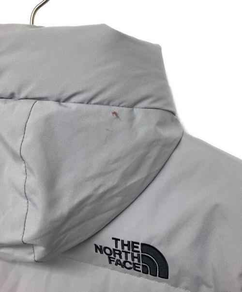 THE NORTH FACE（ザ ノース フェイス）THE NORTH FACE (ザ ノース フェイス) NJ1DM75B　ダウンジャケット グレー サイズ:2XLの古着・服飾アイテム