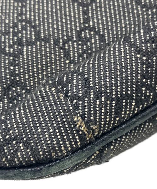GUCCI（グッチ）GUCCI (グッチ) アクセサリーポーチ ブラックの古着・服飾アイテム