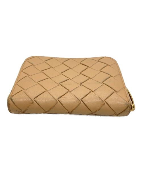 BOTTEGA VENETA（ボッテガベネタ）BOTTEGA VENETA (ボッテガベネタ) コンパクトウォレット ベージュの古着・服飾アイテム