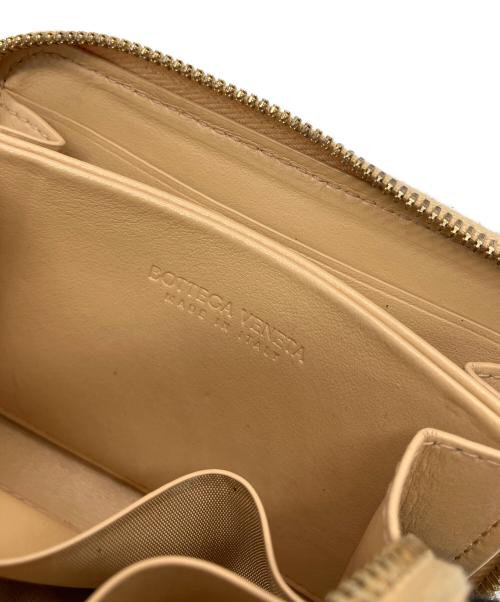 BOTTEGA VENETA（ボッテガベネタ）BOTTEGA VENETA (ボッテガベネタ) コンパクトウォレット ベージュの古着・服飾アイテム