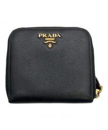 PRADA（プラダ）の古着「2つ折り財布」｜ブラック