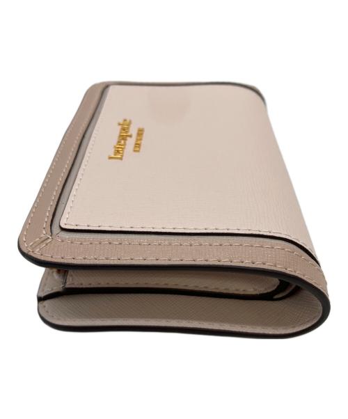Kate Spade（ケイトスペード）Kate Spade (ケイトスペード) 2つ折り財布 ピンクの古着・服飾アイテム