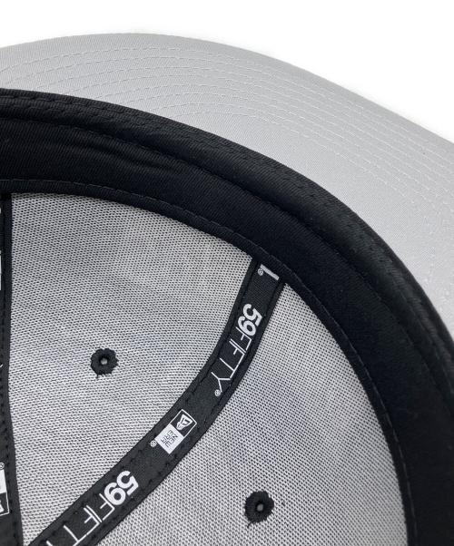 New Era（ニューエラ）New Era (ニューエラ) SUPREME (シュプリーム) キャップ ブラック サイズ:60.6cm 未使用品の古着・服飾アイテム