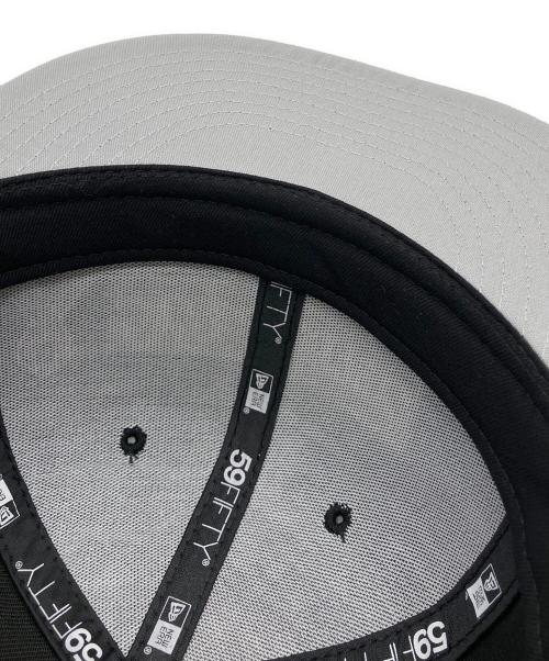 New Era（ニューエラ）New Era (ニューエラ) SUPREME (シュプリーム) キャップ ピンクリボン ブラック サイズ:60.6cmの古着・服飾アイテム