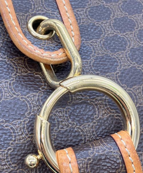 CELINE（セリーヌ）CELINE (セリーヌ) ショルダーバッグ ブラウンの古着・服飾アイテム