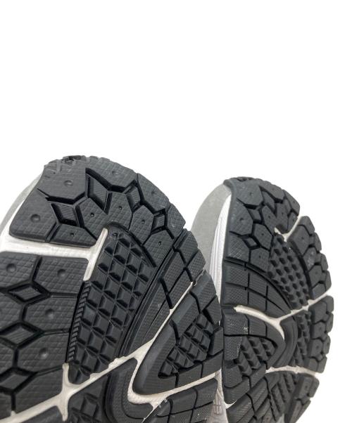 NEW BALANCE（ニューバランス）NEW BALANCE (ニューバランス) M2002RST　スニーカー ライトグレー サイズ:26.5cmの古着・服飾アイテム