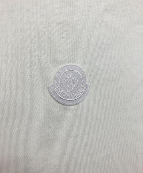 MONCLER（モンクレール）MONCLER (モンクレール) K10918C00017　半袖Tシャツ ホワイト サイズ:Sの古着・服飾アイテム
