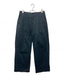 UNIVERSAL PRODUCTS.（ユニバーサルプロダクツ）の古着「NO TUCK WIDE CHINO TROUSERS」｜ブラック