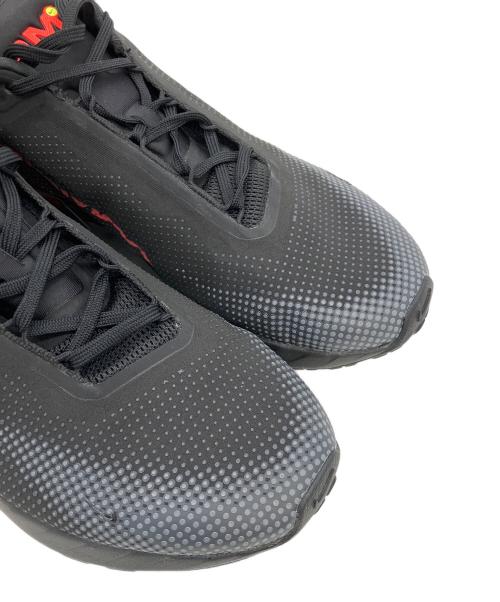NIKE（ナイキ）NIKE (ナイキ) AIR MAX PHOENIX スニーカー ブラック×レッド サイズ:27cmの古着・服飾アイテム