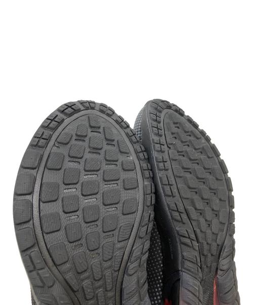 NIKE（ナイキ）NIKE (ナイキ) AIR MAX PHOENIX スニーカー ブラック×レッド サイズ:27cmの古着・服飾アイテム