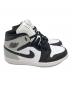 中古・古着 NIKE (ナイキ) AIR JORDAN1 スニーカー ブラック×ホワイト サイズ:27cm：10000円