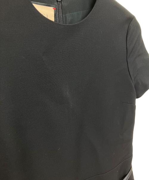GUCCI（グッチ）GUCCI (グッチ) 763122 Z8B0L ホースビットベルト付きミニワンピース ブラック サイズ:38の古着・服飾アイテム