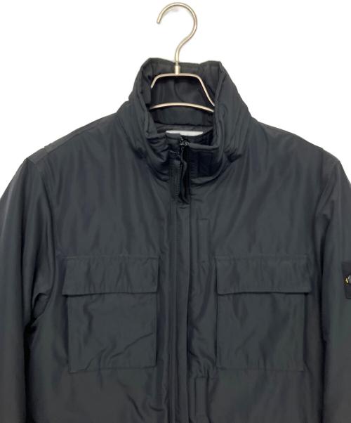 STONE ISLAND（ストーンアイランド）STONE ISLAND (ストーンアイランド) MICRO REPS PRIMALOFT FIELD JACKET 中綿ジャケット ブラック サイズ:Sの古着・服飾アイテム