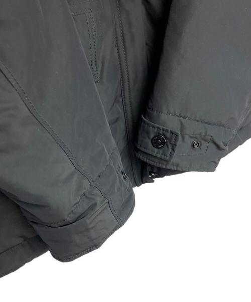 STONE ISLAND（ストーンアイランド）STONE ISLAND (ストーンアイランド) MICRO REPS PRIMALOFT FIELD JACKET 中綿ジャケット ブラック サイズ:Sの古着・服飾アイテム