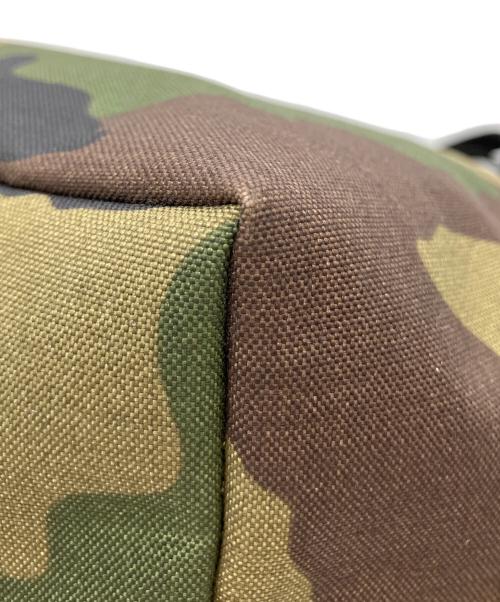 Herve Chapelier（エルベシャプリエ）Herve Chapelier (エルベシャプリエ) ナイロン舟型ショルダー　バッグ グリーンの古着・服飾アイテム
