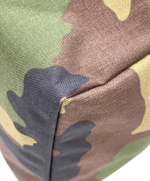 Herve Chapelier（エルベシャプリエ）Herve Chapelier (エルベシャプリエ) ナイロン舟型ショルダー　バッグ グリーンの古着・服飾アイテム