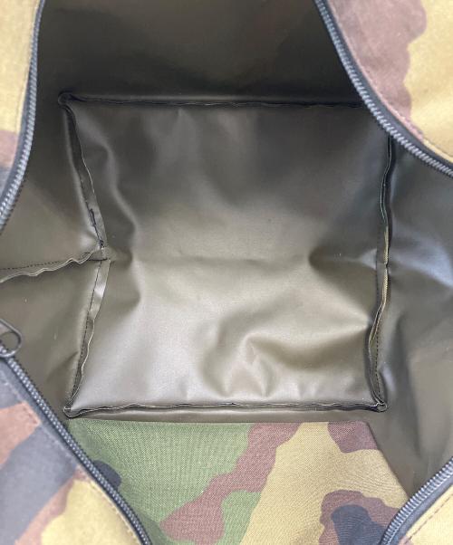 Herve Chapelier（エルベシャプリエ）Herve Chapelier (エルベシャプリエ) ナイロン舟型ショルダー　バッグ グリーンの古着・服飾アイテム