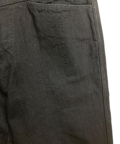 COMOLI（コモリ）COMOLI (コモリ) C03-03005　25AW 　デニムパンツ ブラック サイズ:３の古着・服飾アイテム