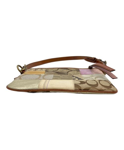COACH（コーチ）COACH (コーチ) パッチワークショルダーポーチ マルチカラーの古着・服飾アイテム
