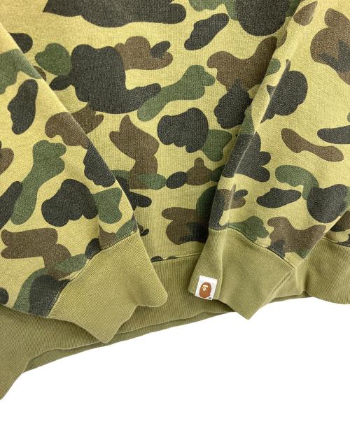 A BATHING APE（アベイシングエイプ）A BATHING APE (アベイシングエイプ) カモフラージュ　スウェット カーキ サイズ:2XLの古着・服飾アイテム