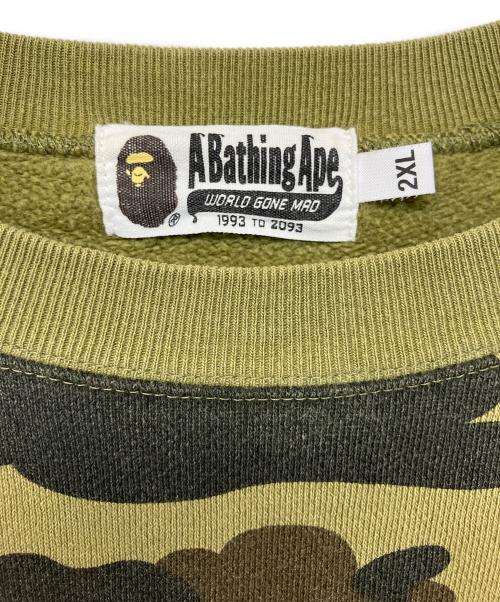A BATHING APE（アベイシングエイプ）A BATHING APE (アベイシングエイプ) カモフラージュ　スウェット カーキ サイズ:2XLの古着・服飾アイテム