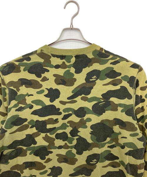A BATHING APE（アベイシングエイプ）A BATHING APE (アベイシングエイプ) カモフラージュ　スウェット カーキ サイズ:2XLの古着・服飾アイテム