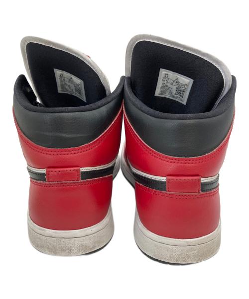 NIKE（ナイキ）NIKE (ナイキ) Air Jordan 1 Mid 554724-069 スニーカー ホワイト×レッド サイズ:26.5cmの古着・服飾アイテム