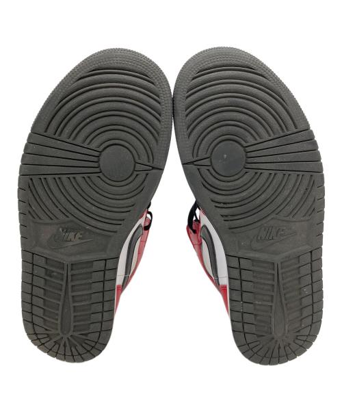 NIKE（ナイキ）NIKE (ナイキ) Air Jordan 1 Mid 554724-069 スニーカー ホワイト×レッド サイズ:26.5cmの古着・服飾アイテム