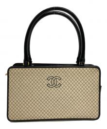 CHANEL（シャネル）の古着「マイクロキルティング　ハンドバッグ」｜ベージュ×ブラック