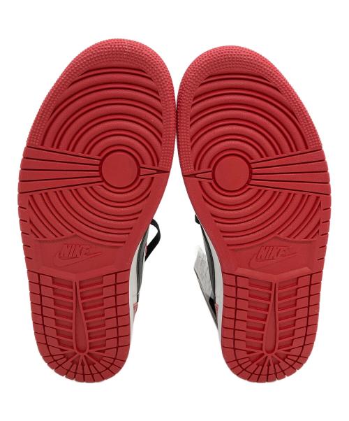 NIKE（ナイキ）NIKE (ナイキ) HQ6998-600 スニーカー ホワイト×レッド サイズ:27.5㎝ 未使用品の古着・服飾アイテム