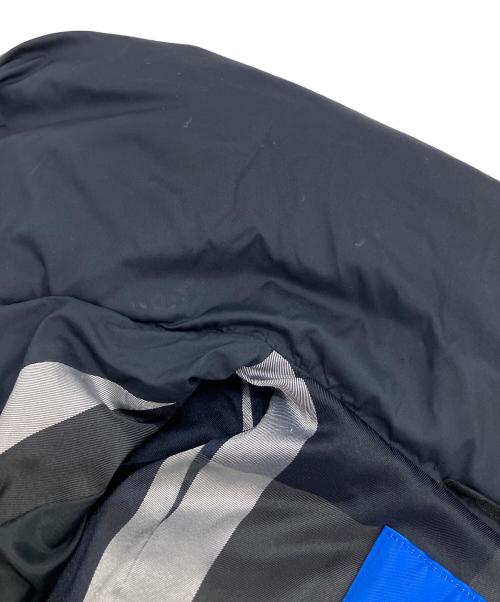 BLUE LABEL CRESTBRIDGE（ブルーレーベルクレストブリッジ）BLUE LABEL CRESTBRIDGE (ブルーレーベルクレストブリッジ) 55C30-861-29　ダウンコート ブラック サイズ:38の古着・服飾アイテム