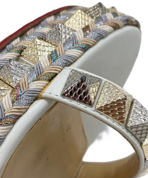 Christian Louboutin（クリスチャン・ルブタン）Christian Louboutin (クリスチャン・ルブタン) PYRACLOU サンダル ホワイト サイズ:23.5cmの古着・服飾アイテム