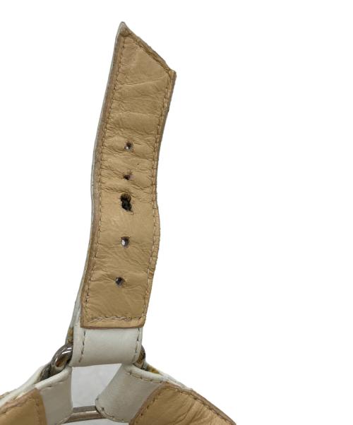 Christian Louboutin（クリスチャン・ルブタン）Christian Louboutin (クリスチャン・ルブタン) PYRACLOU サンダル ホワイト サイズ:23.5cmの古着・服飾アイテム