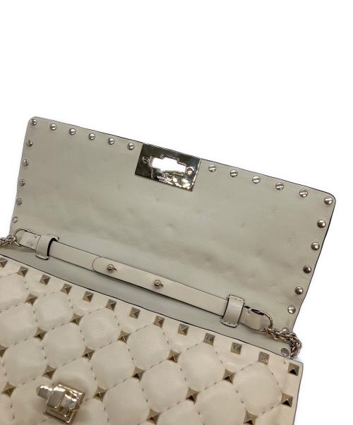 VALENTINO（ヴァレンティノ）VALENTINO (ヴァレンティノ) ロックスタッズ　ショルダーバッグ ホワイトの古着・服飾アイテム
