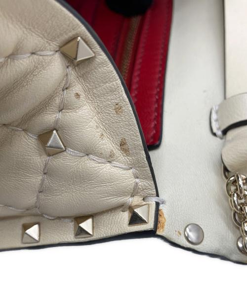 VALENTINO（ヴァレンティノ）VALENTINO (ヴァレンティノ) ロックスタッズ　ショルダーバッグ ホワイトの古着・服飾アイテム