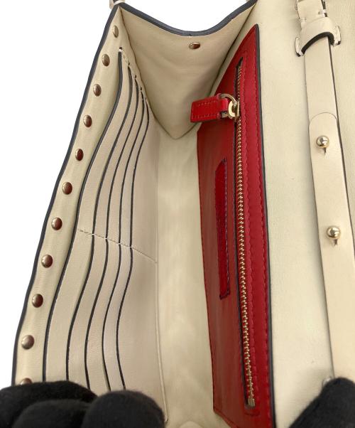 VALENTINO（ヴァレンティノ）VALENTINO (ヴァレンティノ) ロックスタッズ　ショルダーバッグ ホワイトの古着・服飾アイテム