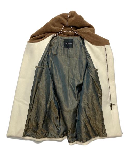 1piu1uguale3（ウノピュウノウグァーレトレ）1piu1uguale3 (ウノピュウノウグァーレトレ) WRAP NECK HOOD COAT コート ホワイト サイズ:Sの古着・服飾アイテム