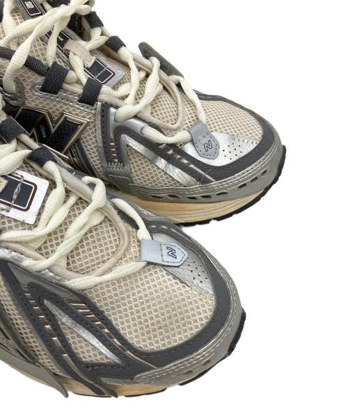 NEW BALANCE（ニューバランス）NEW BALANCE (ニューバランス) M1906AD スニーカー ホワイト×グレー サイズ:27.5㎝の古着・服飾アイテム