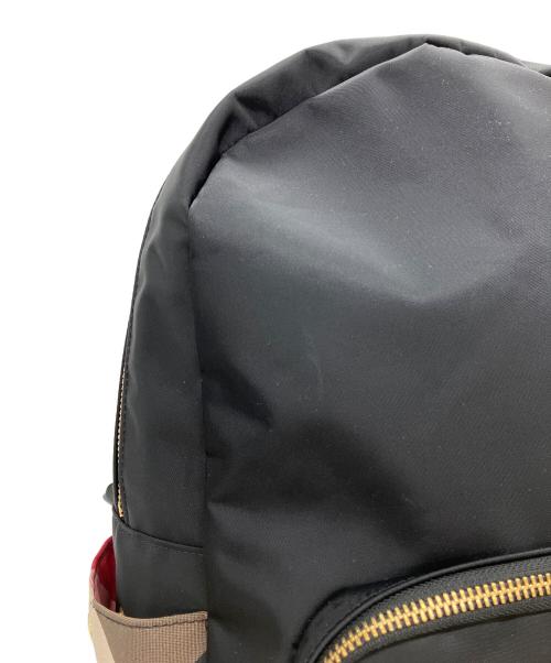 BLUE LABEL CRESTBRIDGE（ブルーレーベルクレストブリッジ）BLUE LABEL CRESTBRIDGE (ブルーレーベルクレストブリッジ) パーシャルクレストブリッジチェックナイロンバックパック ブラックの古着・服飾アイテム