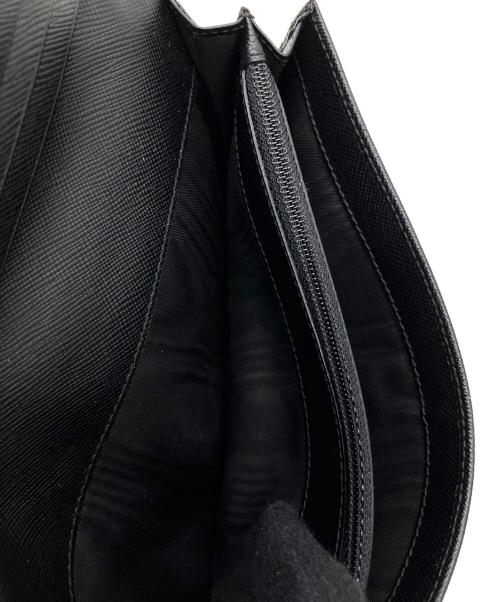 PRADA（プラダ）PRADA (プラダ) 2つ折り財布 ブラックの古着・服飾アイテム